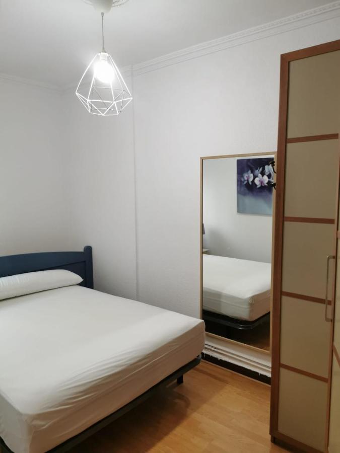 Bajo Al Lado Del Ayuntamiento Apartment ซานตานเดร์ ภายนอก รูปภาพ